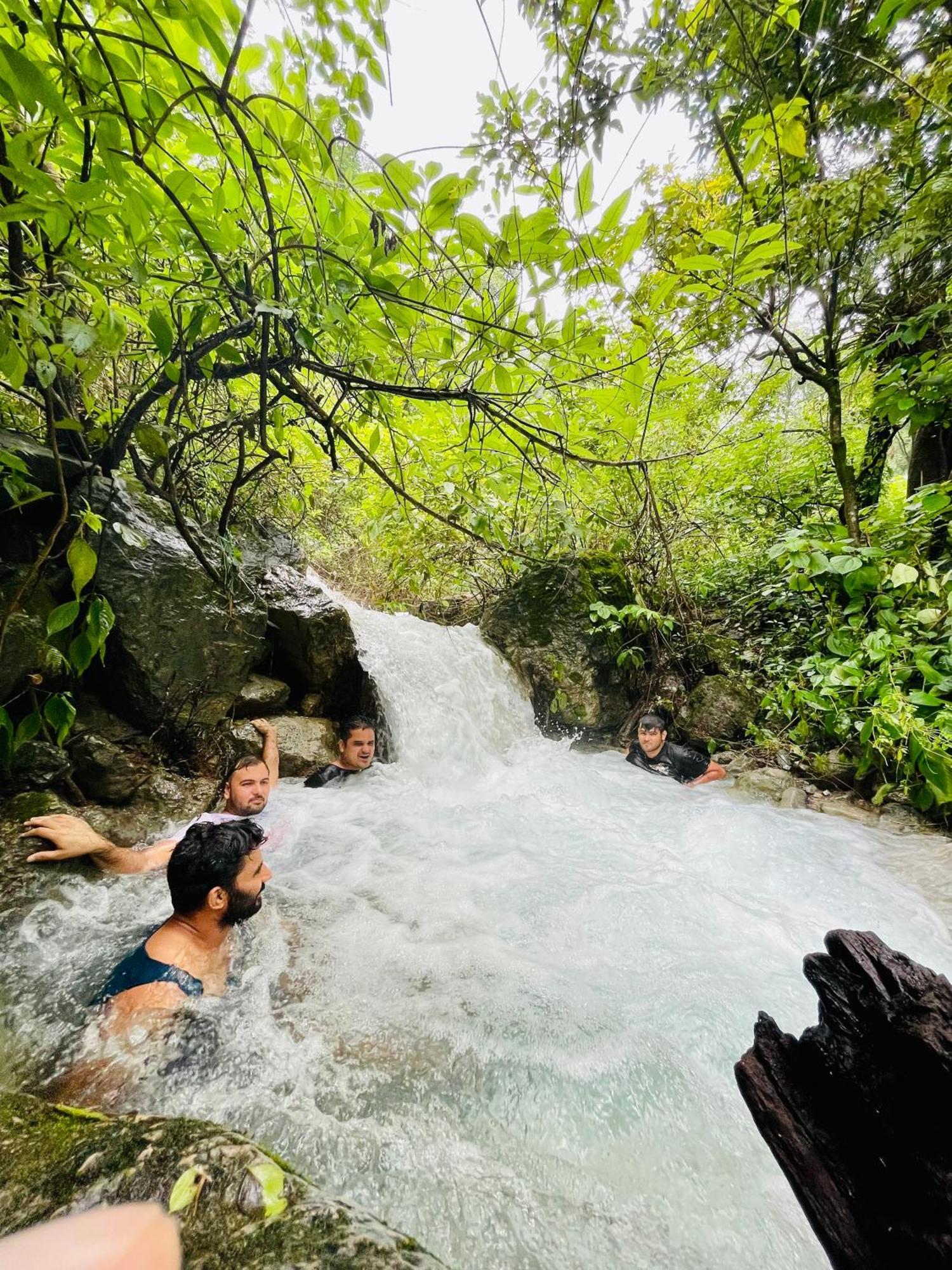 Shiv Shakti Yogpeeth Cottages Rišikéš Exteriér fotografie